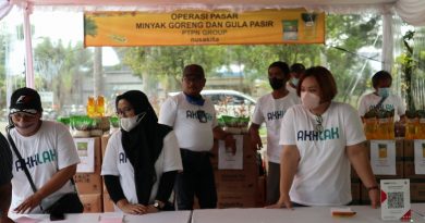 Operasi Pasar, PTPN XII Jual Minyak Goreng dan Gula Pasir Murah